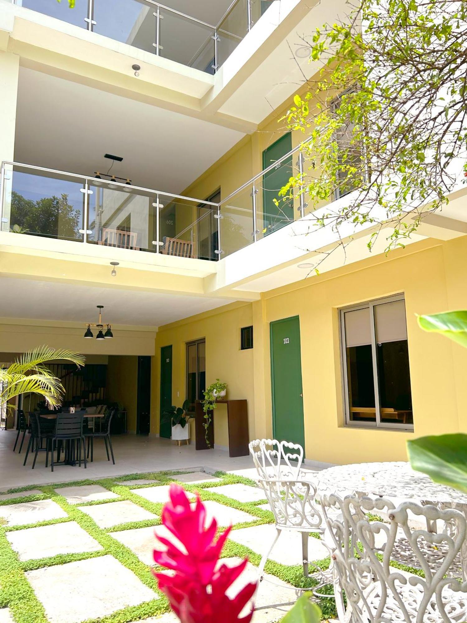Hotel Rimani San Salvador Esterno foto